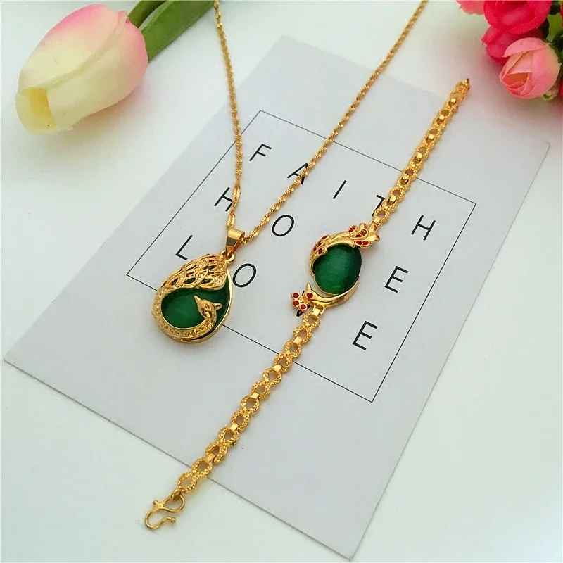 

Japanese and Korean Style 24K Gold Plated Peacock Bracelet Women's Cat's Eye Peacock Necklace Pendant Bridal Wedding Decoration