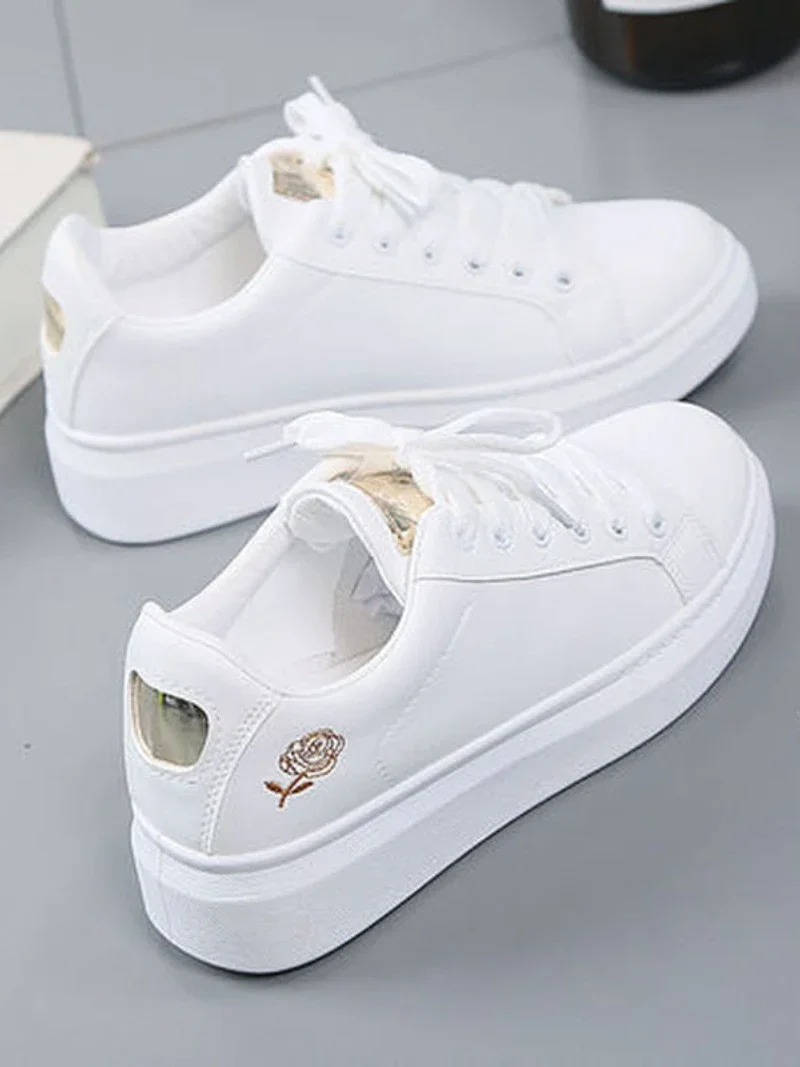 Shoes 2023 Women Running Spring Autumn Fashion White Breathable Embroidered Flower Lace-Up Casual Sneakers Zapatos De Mujer 5