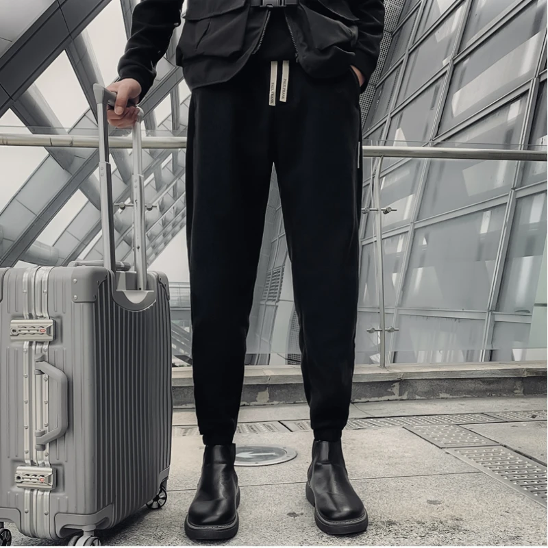 Autumn and Winter New Male Coffee Black Plush Warm Casual Pants/Men's Matching Corduroy Slim Fit Small Feet Retro Elastic Pants