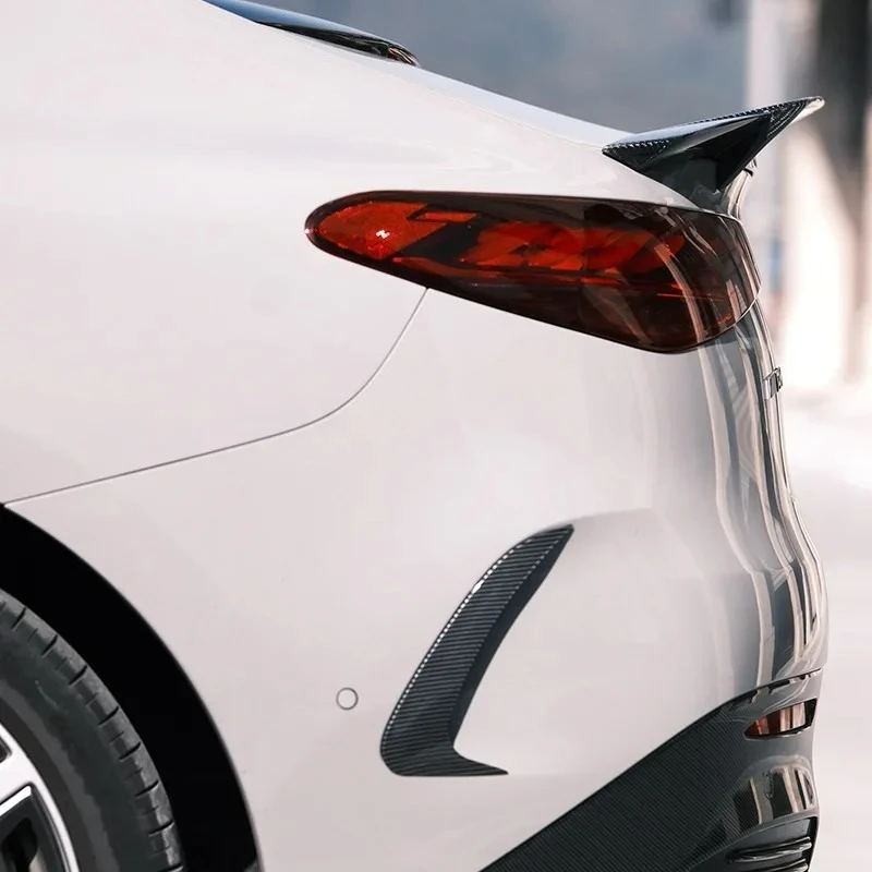 For EQE Benz EQE53 Real Dry Carbon Fiber trunk rear spoiler Wing sedan modification Trim Body Kits Corner Tail Gemodificeerde