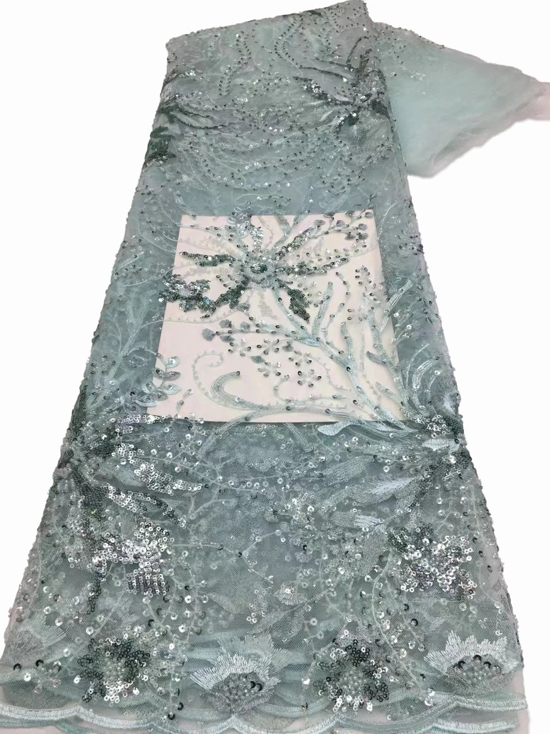 

Exquisite beaded tube sequin embroidery fabric, European and American vintage lace embroidery party dress fabric/5yards