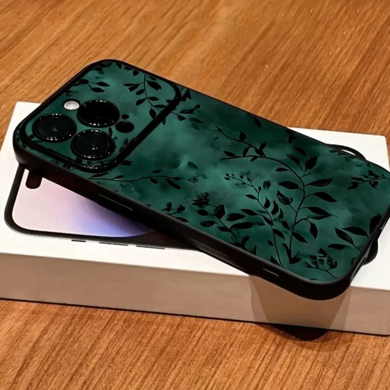 Dark Emerald Green Botanical Leaf Silhouette Case Cover