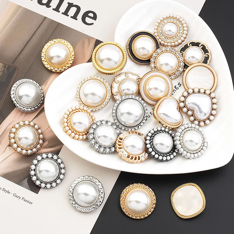 Retro Pearl Gold Metal Button Luxury Rhinestones Coat Buttons for