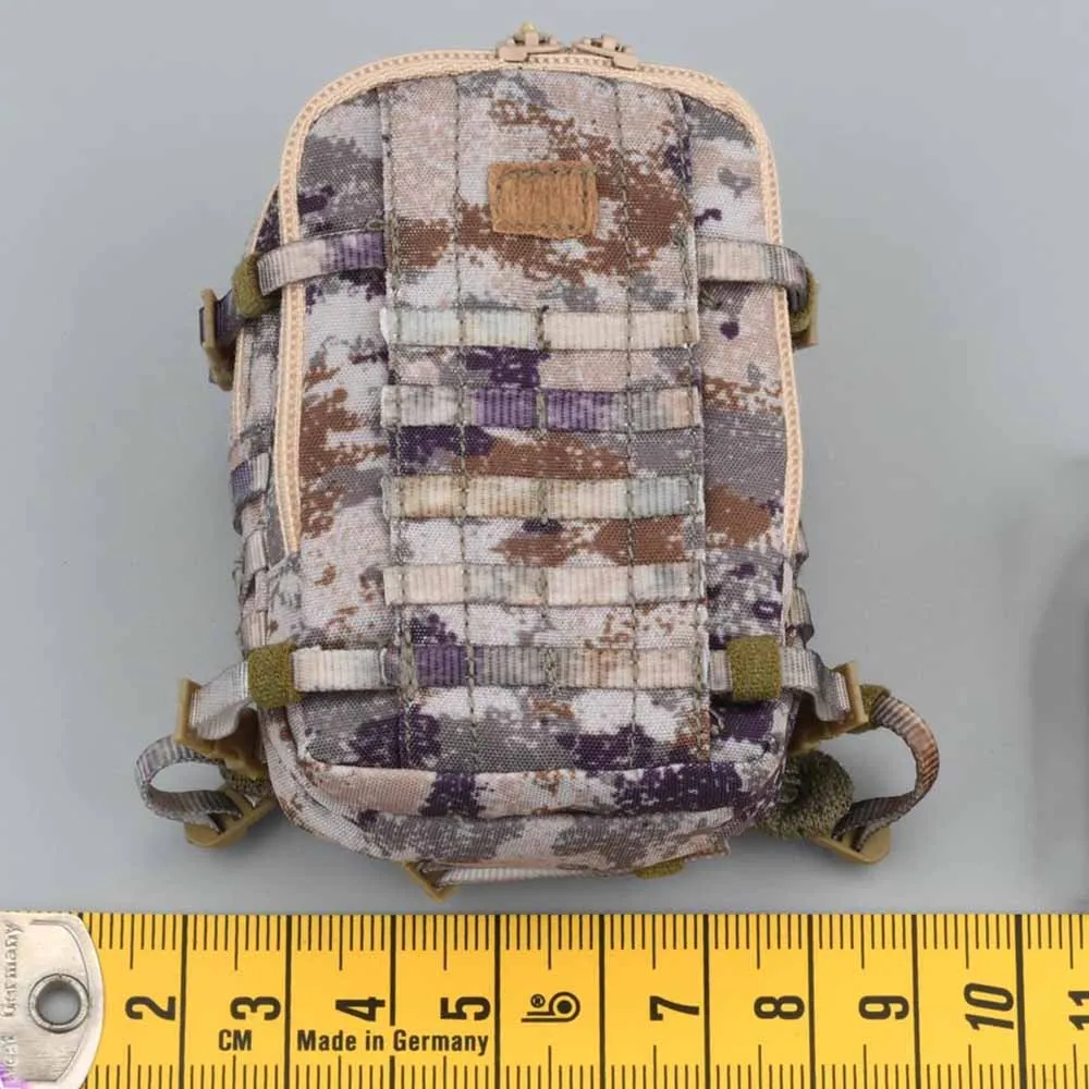 

Экшн-фигурка на Шато FS 73045, масштаб