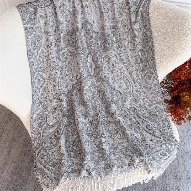 Elegant Ethnic Autumn Cashmere Shawl for Women Jacquard Pashmina Scarves Bufandas De Invierno Mujer Female Foulard Stoles Scarf