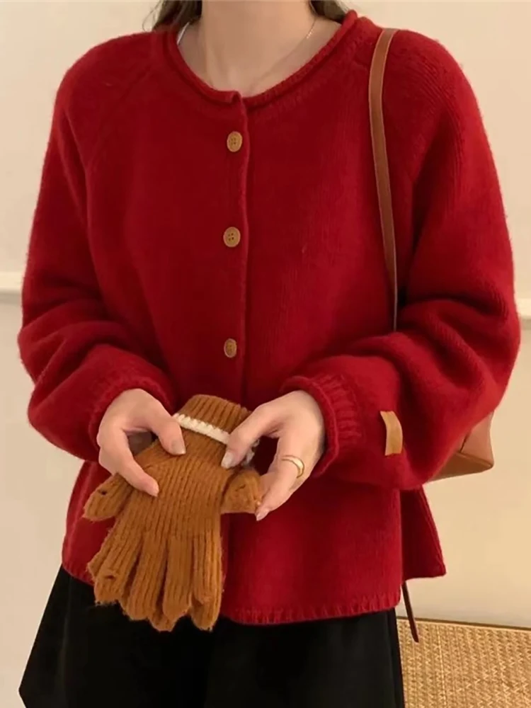 AOSSVIAO 2025 الخريف الدافئة واحدة الصدر محبوك سترة المرأة موضة عادية الجاكار الكروشيه الوردي سترة القمم Y2k 2