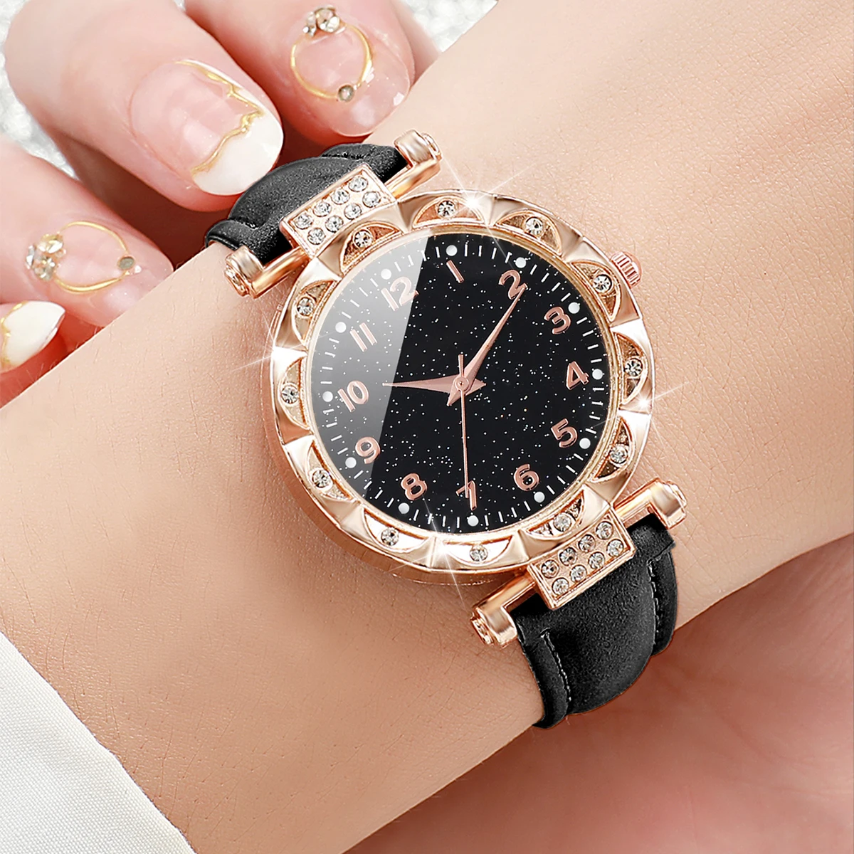 3pcs/set Women Ladies Fashion Leather Strap Heart-shaped Dial Quartz Watch Black White Pink Set