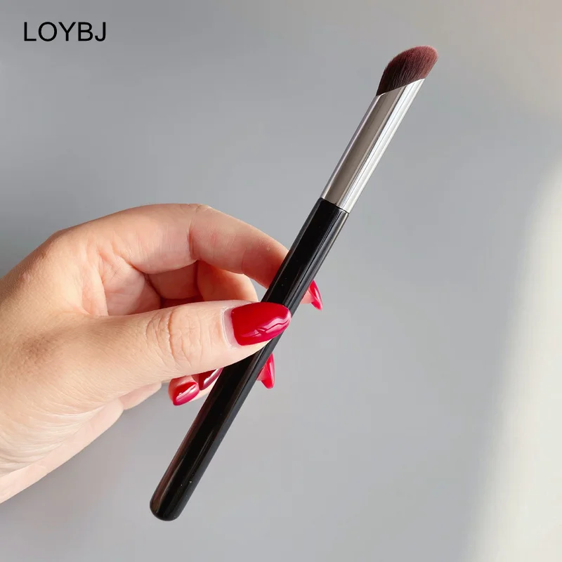 Concealer Makeup Brush Finger Belly Head Dark Circles Concealer Brush makeup brush set makeup brush Cosmetic Liquid Foundation Face Detail Beauty Tool LOYBJ