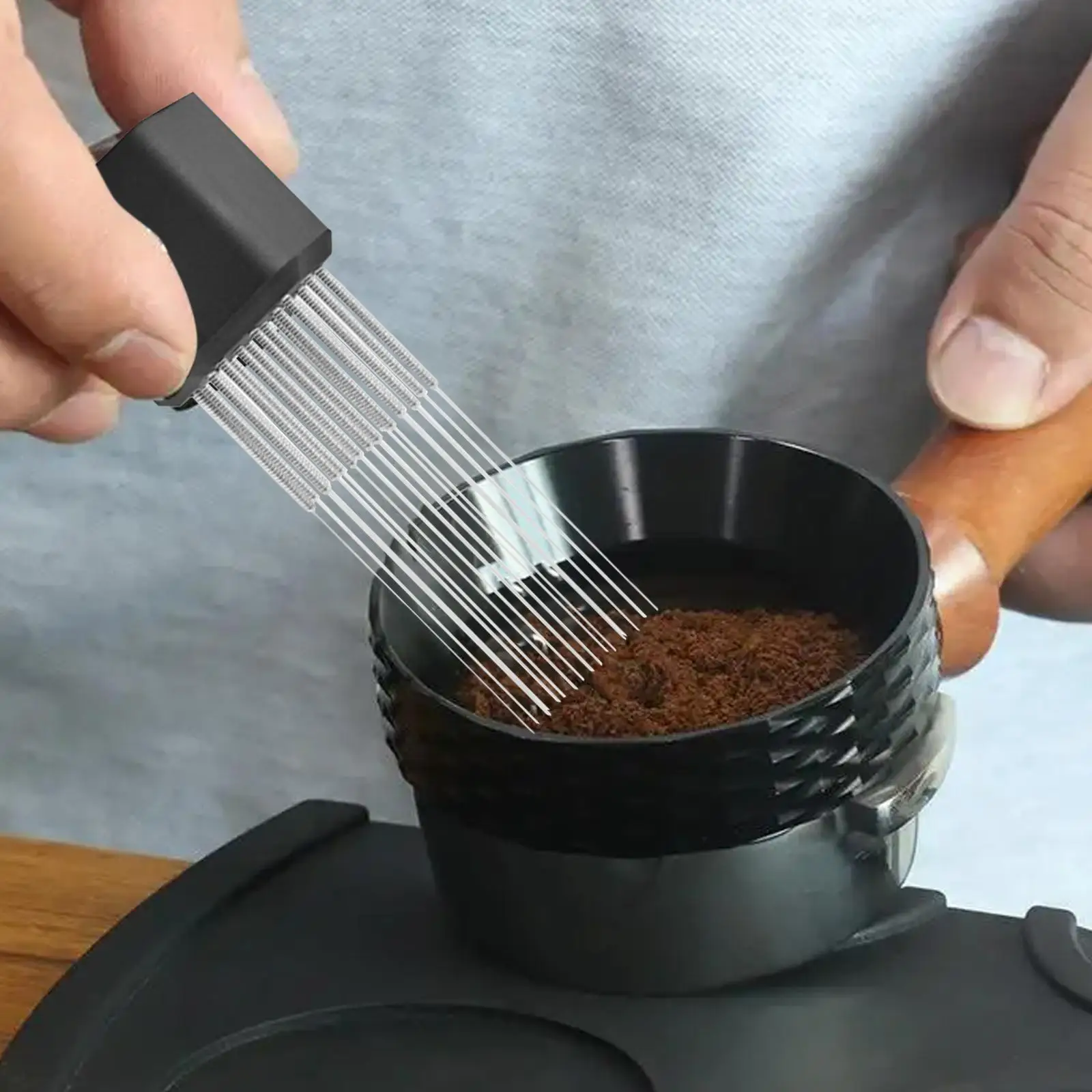 Espresso Distributor 0.4 mm Stainless Steel Grounds Pin Whisk Distributor Coffee Ground Stirring Tool Espresso Coffee Stirrer