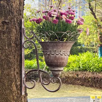 Vintage Wall-Mounted Iron Flower Pot Planter 1