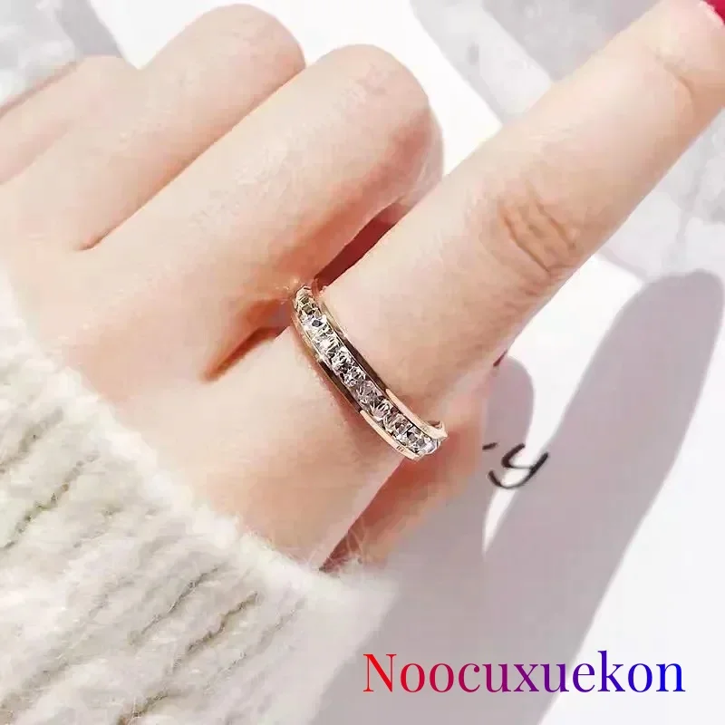 2025 Fashion Style Hochwertiger Titanstahl modischer und einfacher Sandformring für Damen, 4 mm breit, Geschenkarmband, Großhandel_voghion.com