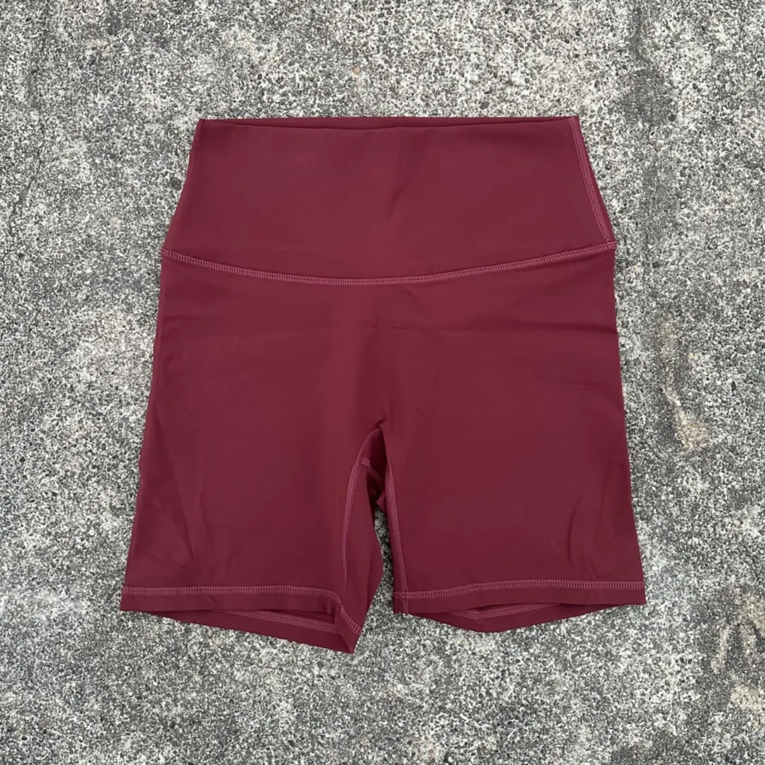 Women's High-Waist Cycling and Fitness Shorts with Built-In Pocket