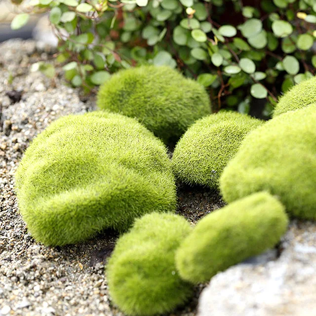 3 db Szimulált Mini Moha Kő Mesterséges Zöld Pelyhes Hab Golyó Hamis Kövek Otthoni Kerti Gyep Padló Bonsai Dekoráció