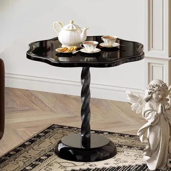 Tavolino da salotto dal design Luxuru Decorazioni moderne Libri Tavolini da caffè Organizzatore centrale Tavolino da tè nordico Mobili carini laterali