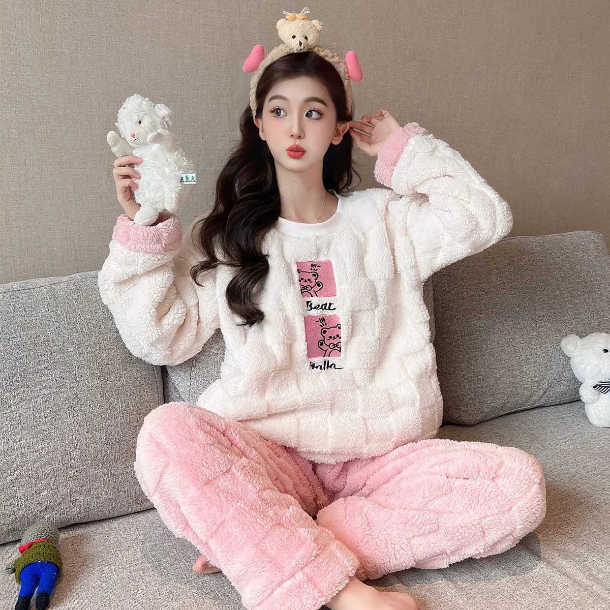 Autumn Winter New Coral Fleece Warm Pajamas for Women Thickening Long Sleeve 2 Pieces Pajamas for Women Sweet Pink Women Pajamas