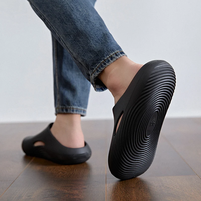 Men slippers indoor garden clogs water proof chef shoes beach sandal slippers pet workers outdoor fishing shoes