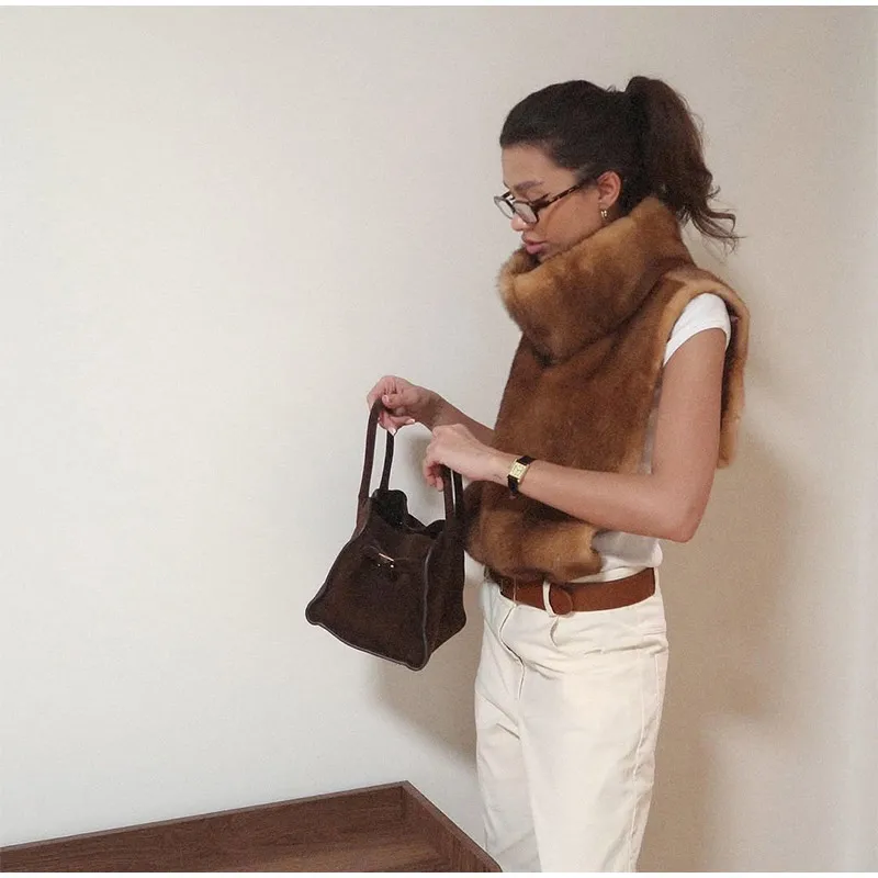 Women Solid Stand Collar Faux Fur Vest Chic High Collar Sleeveless Loose Short Waistcoat Casual 2025 Lady Daily New Street Vests