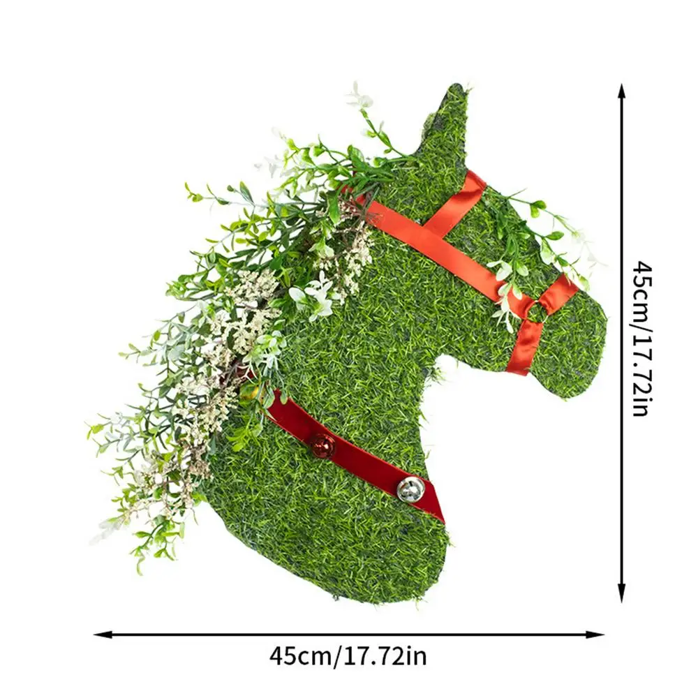 thumbnail image 1 of Guirnalda navideña creativa con forma de cabeza de caballo verde, adorno colgante para puerta de entrada de casa, guirnalda para exteriores, 1 of 5