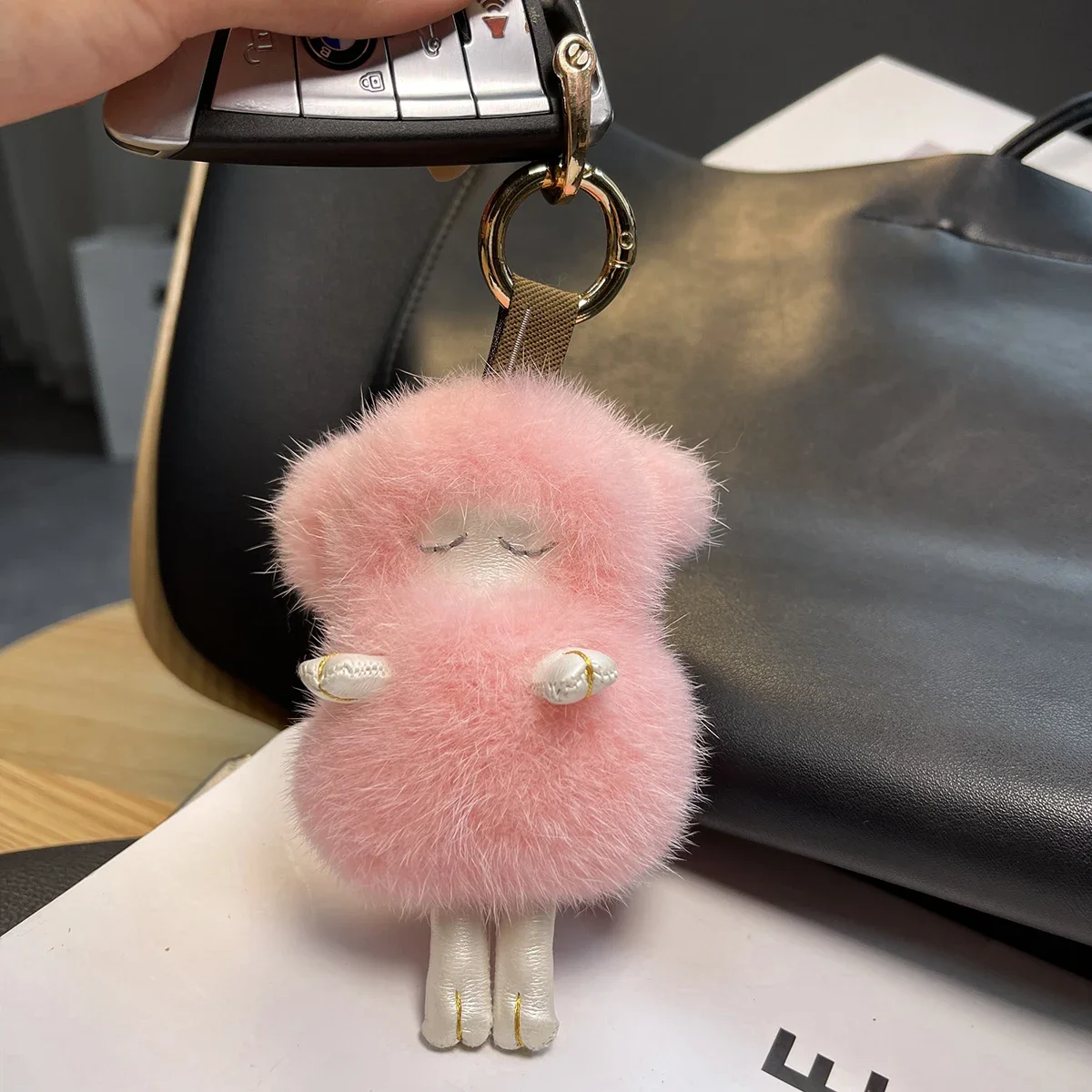 2024 Trendy Real Mink Fur Keychain Women Cute Sleeping Sheep Pendant Metal Car Keyring Bag Charms Ornament Jewelry Trinket Gifts