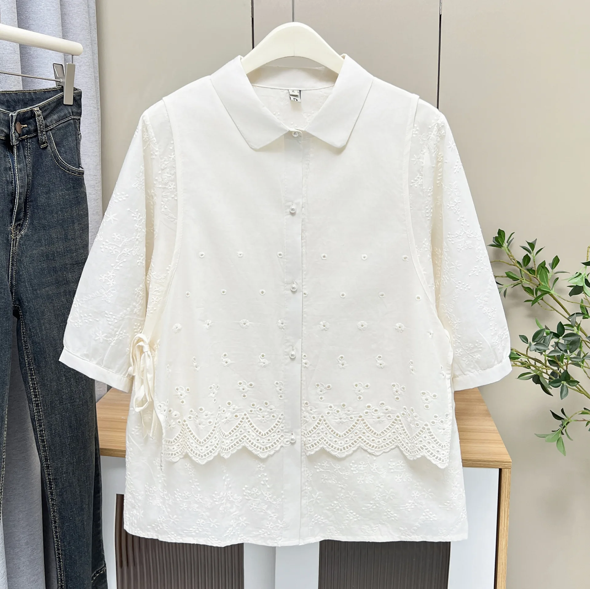 Fashion Plus Size Women's Blouses Autumn New mid-length three-quarter Sleeve Embroidered Cotton Fake two-piece Shirt 8311