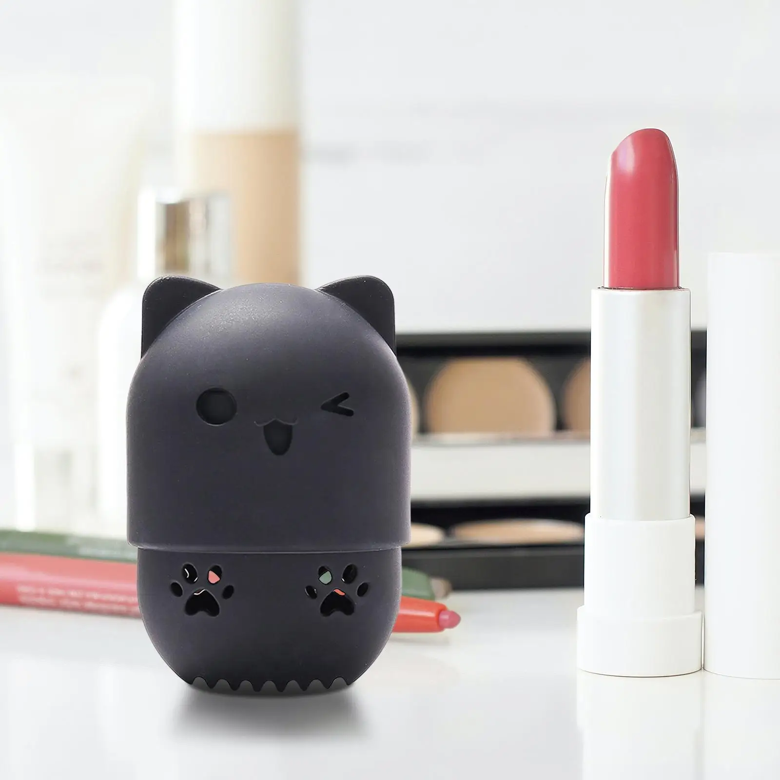 Portable Makeup Sponge Holder Powder Puff Container Make up Egg Storage Box 2