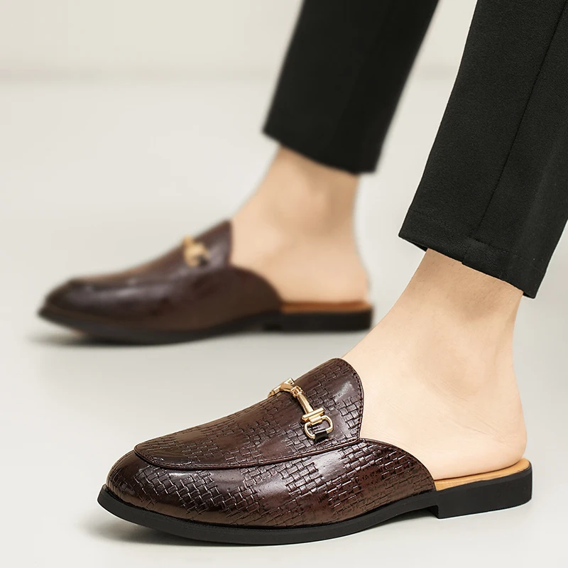 Casual men's half slippers Classic retro flat bottomed style Outdoor Leisure Party And daily life Walking Black leather shoes