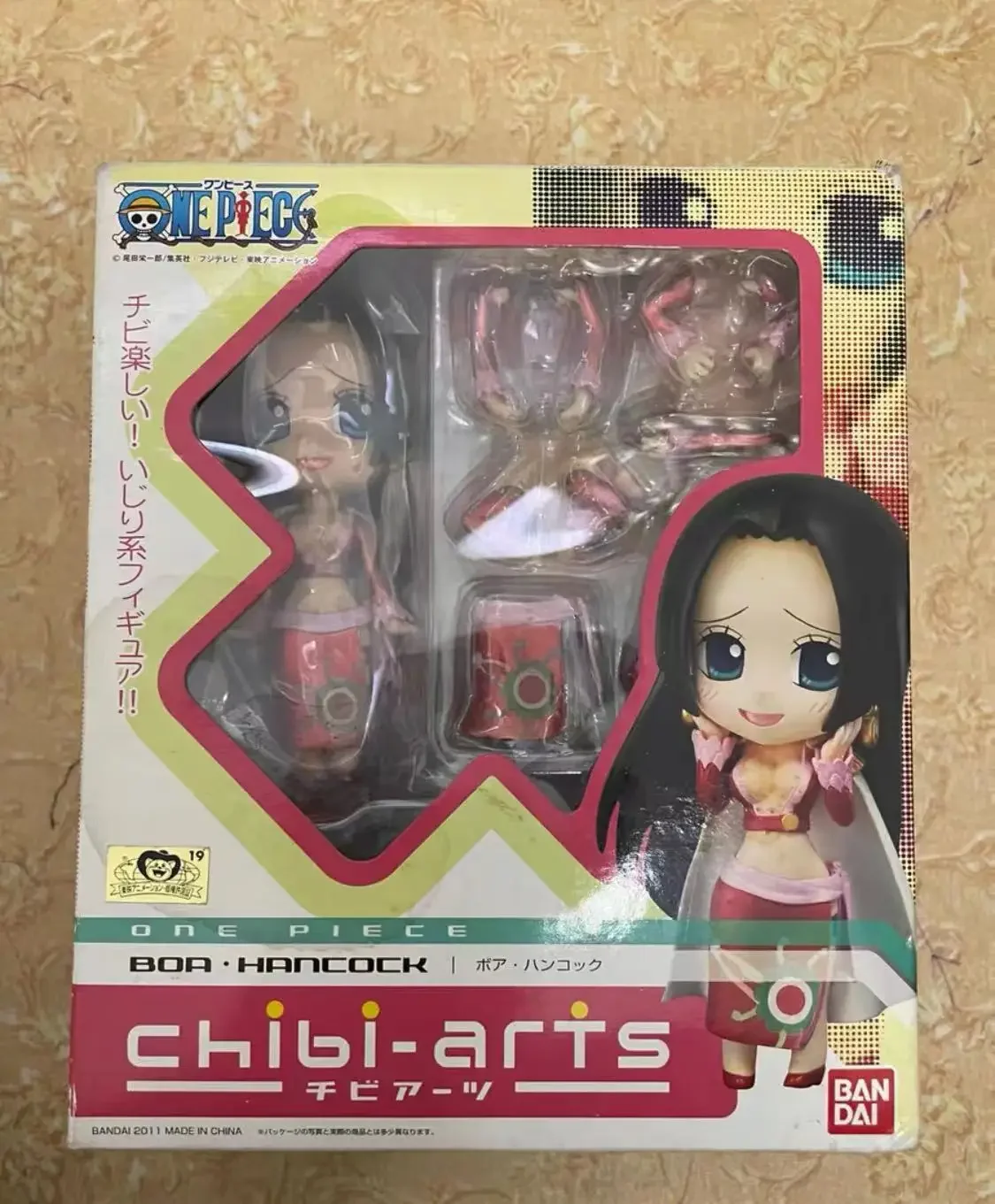 Original Genuine Bandai chibi arts Nami Boa Hancock Tony
