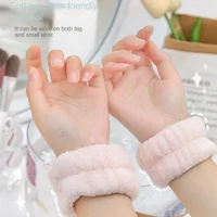 Fashion 2pcs One Pair Wash Face and Wrist Band Absorb Water Sweat Wiping Bracelet Hairband Moisture Proof Sleeve Wrist Guard - Image 3