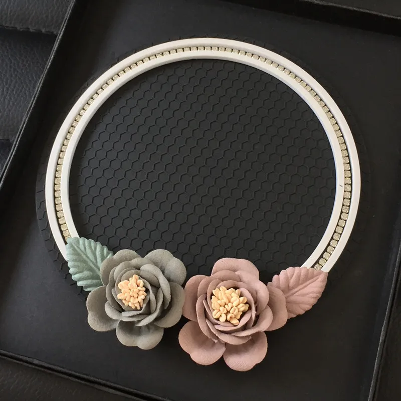 

Противоскользящая подкладка для автомобильного интерьера с трехмерными цветами, аксессуары для автомобиля, подкладка для Mp3mp4, GPS, противоскользящая подкладка для автомобиля