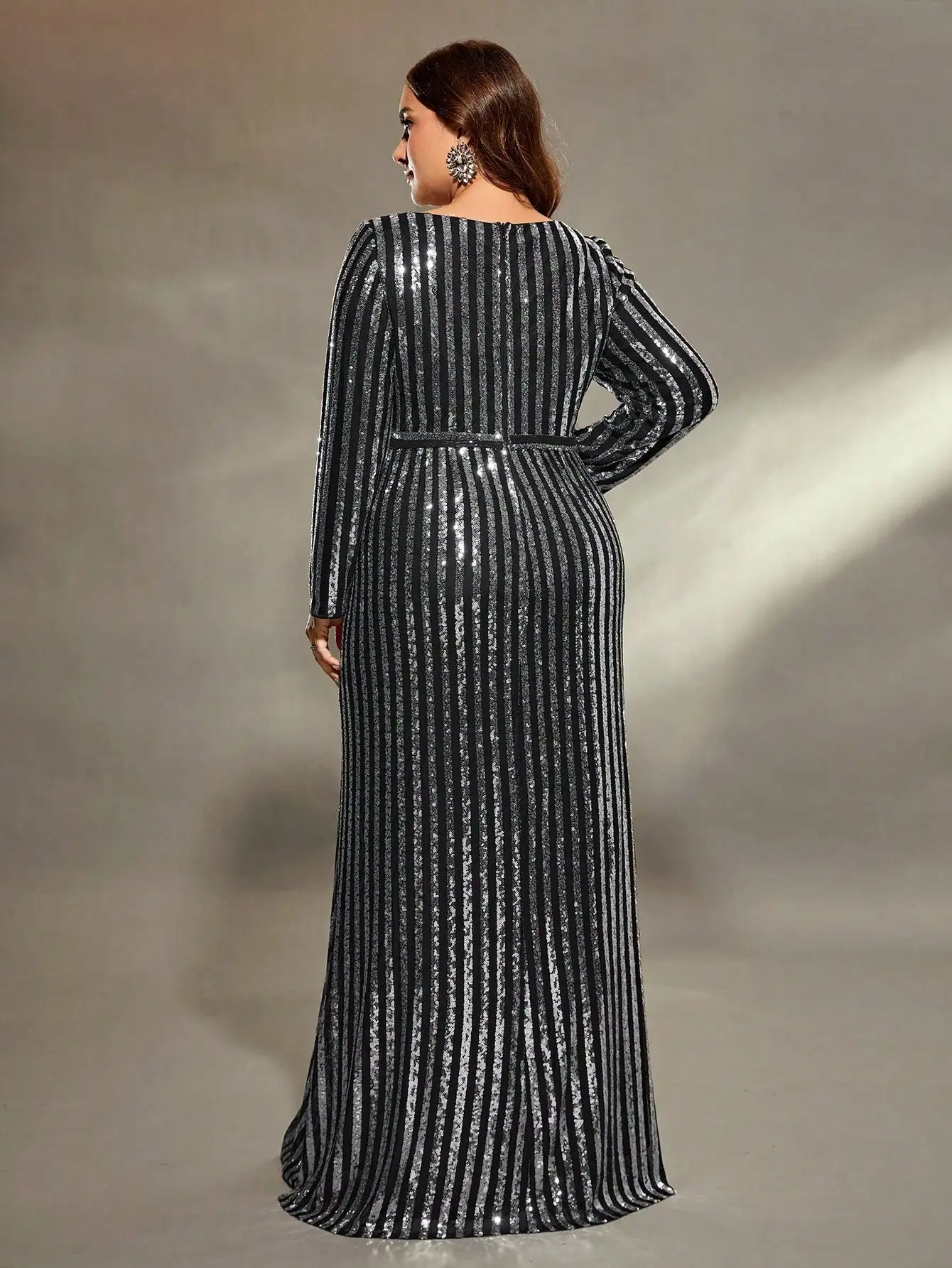 فستان ميدي مطرز حرير فاخر