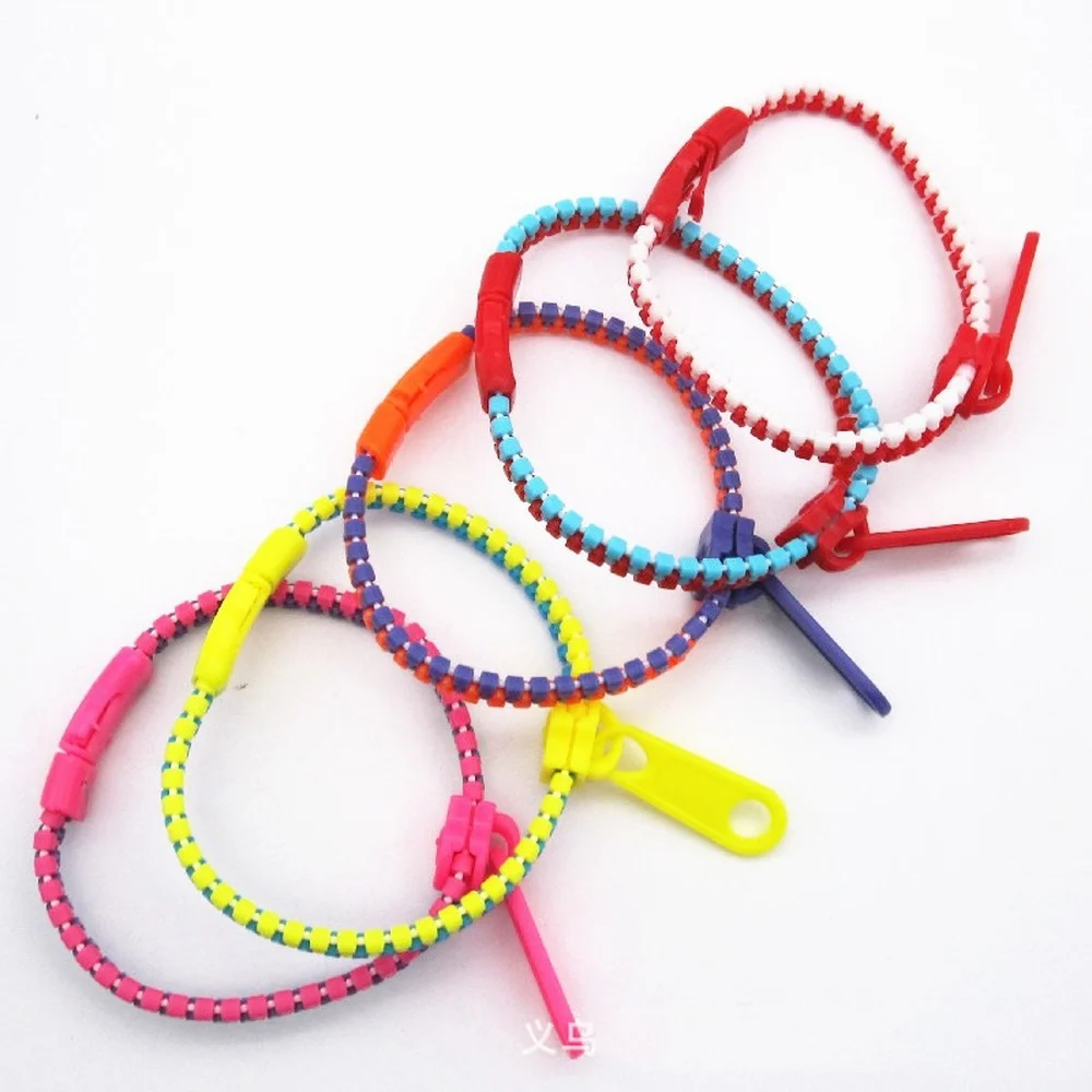 Fidget toy sensory fidget toy anti stress toy finger sensory toy 6 Pcs Creative Zipper Bracelet Toy Stress Reliever Focus Killing Fidget Toy for Kids Children Adhd Autism Hand Sensory Toys