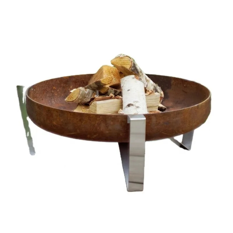 Beheizte Metallgrube, mit erhöhter Grill, aus Brennholz