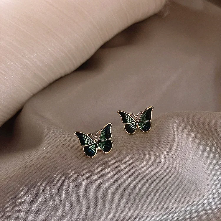 Butterfly Earring 01