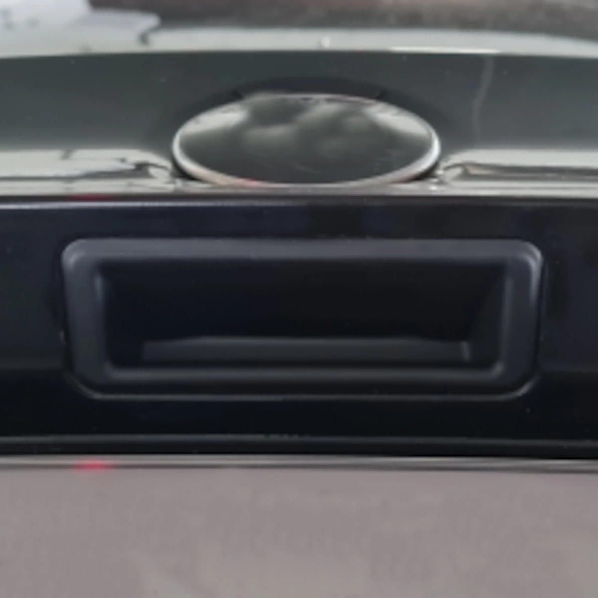 7118158   자동차 후면 부츠 트렁크 릴리스 스위치 오프닝 핸들 51247118158   BMW E60 E61 E90 E91 E92 E93 E84 E82 E88 E70 E71 E72