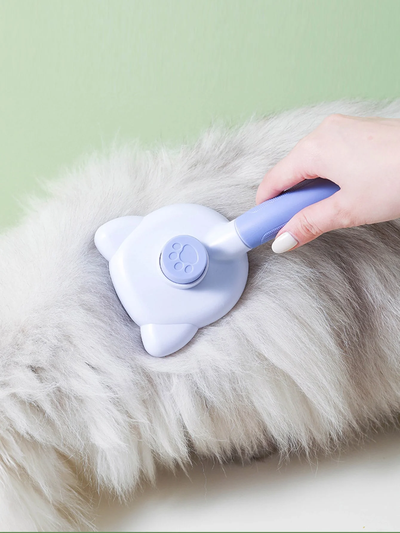 1pc-Cat brush for shedding, cat brush with release button, for indoor cat and dog floating hair comb-random color