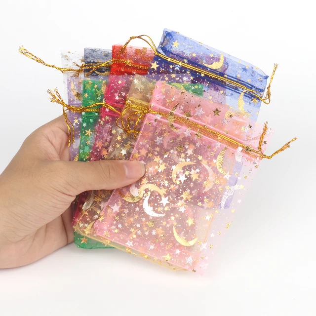 프린팅 스타 문 오간자 자루: 소중한 보석과 선물을 위한 반짝이는 보관함