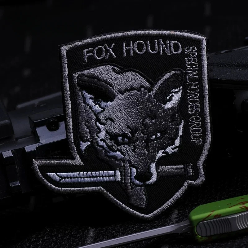 4 PATCHS METAL GEAR SOLIDE - FOX HOUND / SPECIAL FORCE