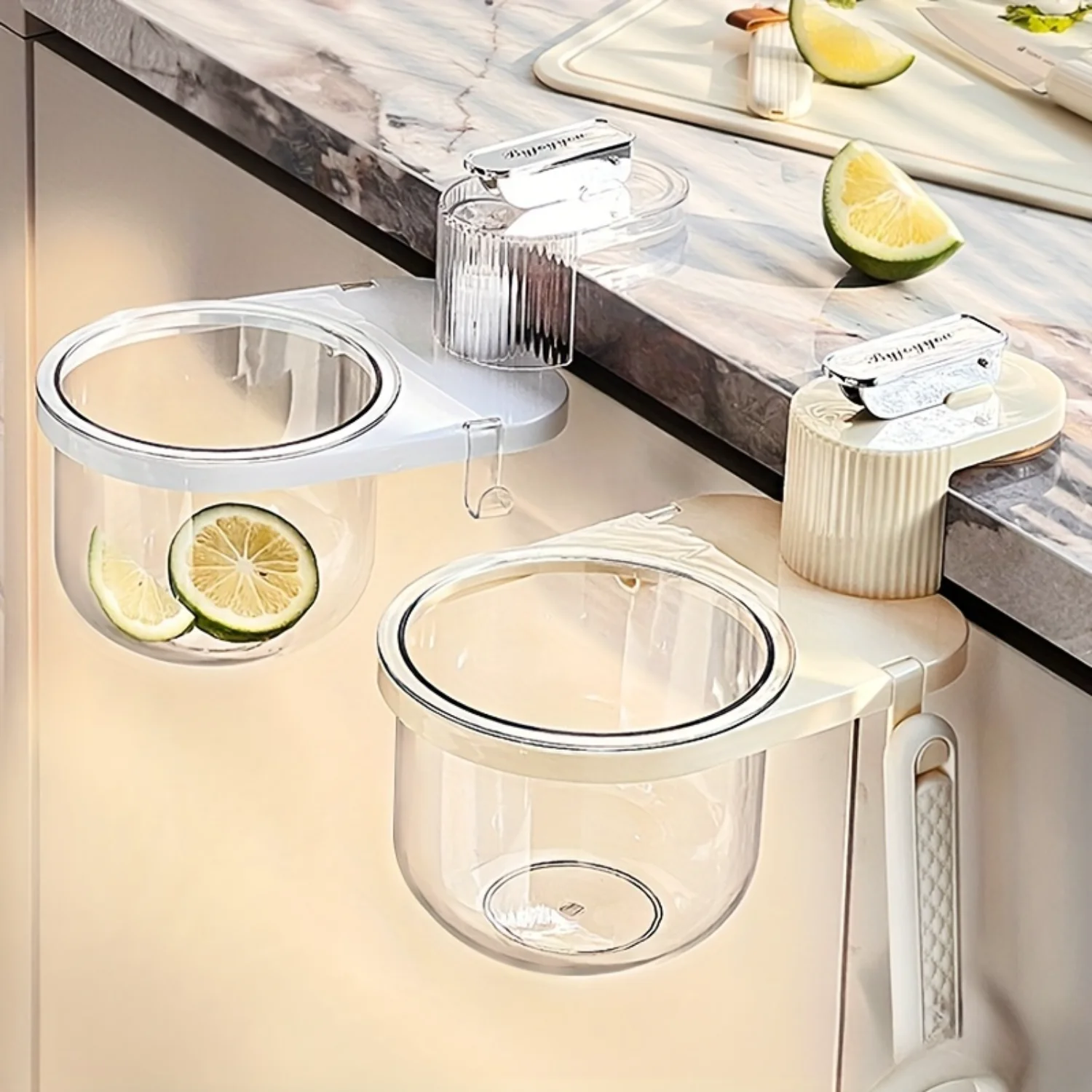 Rotating Desk Trash Can with Suction Cup-Cute Mini Waste Basket for Office & Kitchen, Wall-Mountable Bin Small Trash Can Mini