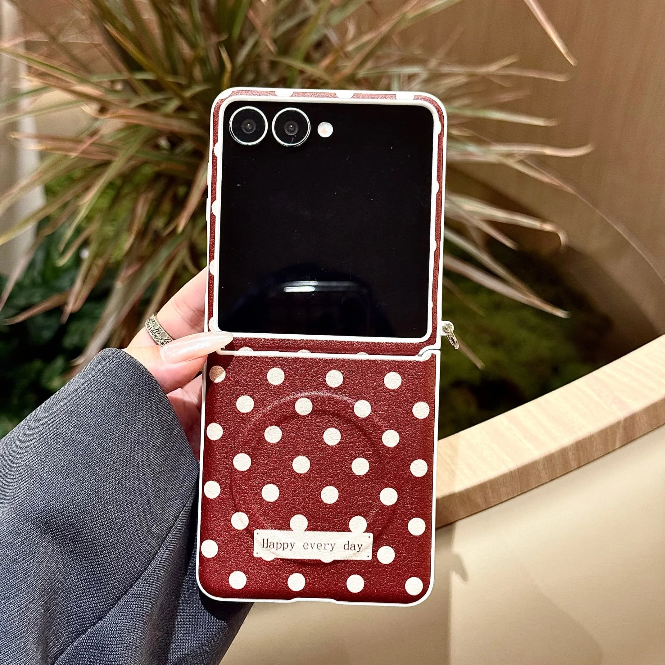 Korean Cute Polka Dot Magnetic Phone Case with Magsafe Stand and Chain