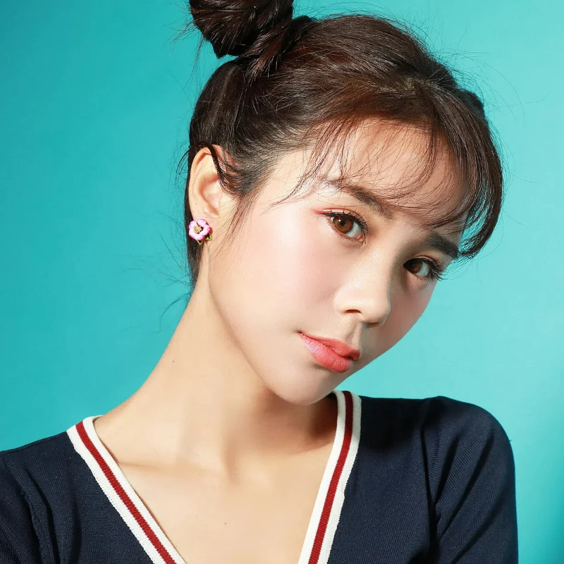 French Fashion Enamel Glaze Pink Rose Blossoms Black Butterfly Asymmetric Earrings Rural Style Female Wedding Ear Decoration