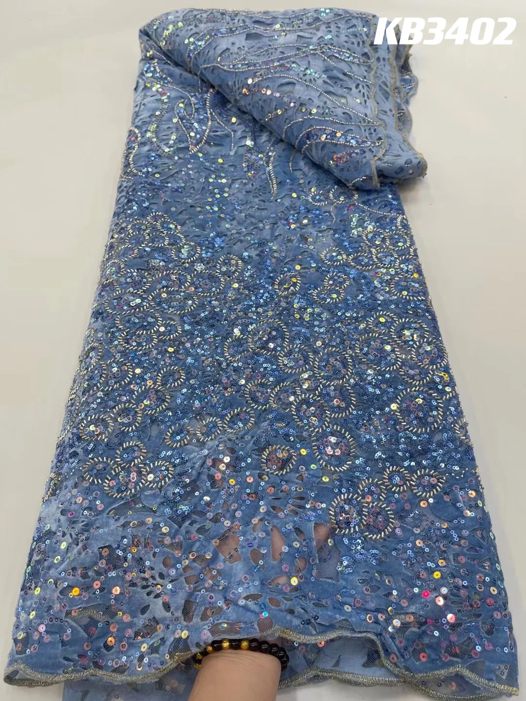 Рисунок 5 - Уникальная бархатная ткань