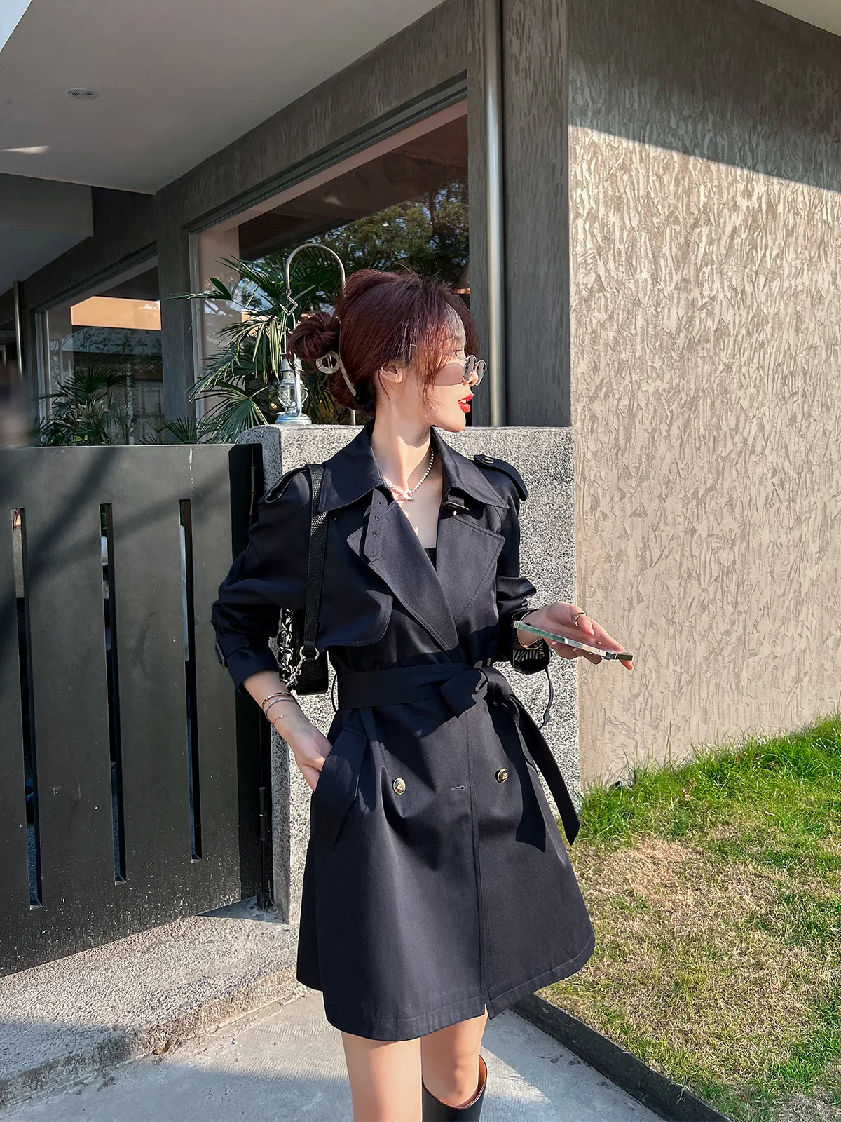 

High quality trench coat for women, small stature, spring and autumn 2023 new Korean version loose fitting short waisted British