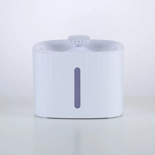The new cat water fountain features an automatic circulating water flow system, keeping pets' mouths dry, suitable for dogs and 5
