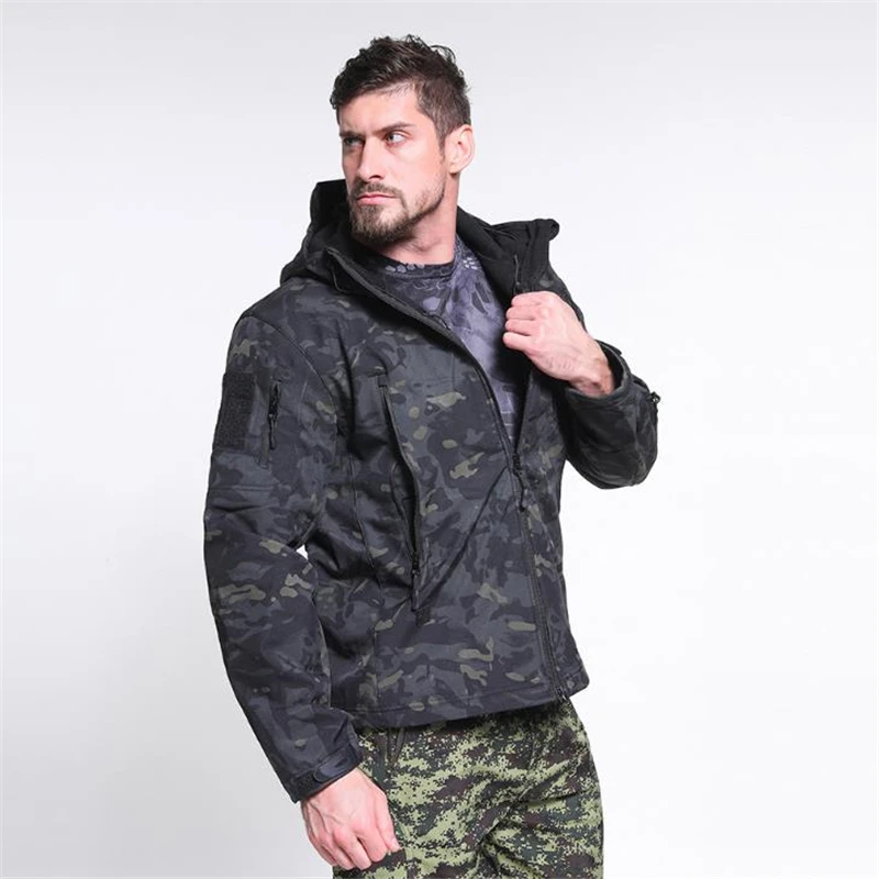 

New Men Casual Fleece Hooded Waterproof Jacket Male Windbreaker Camo Outdoors Hunting Outwear Mens Combat Jackets Coats