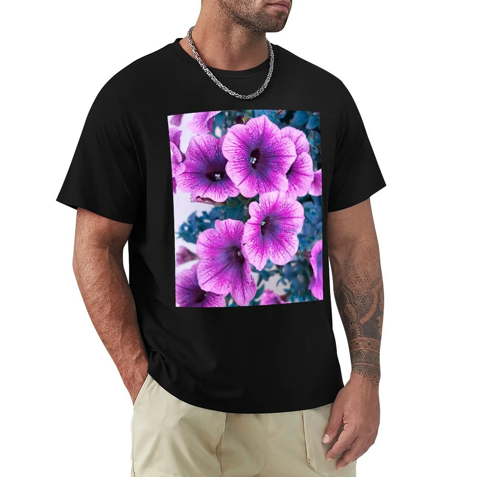 

Pink Petunia Flowers T-shirt graphics sweat mens t shirts casual stylish