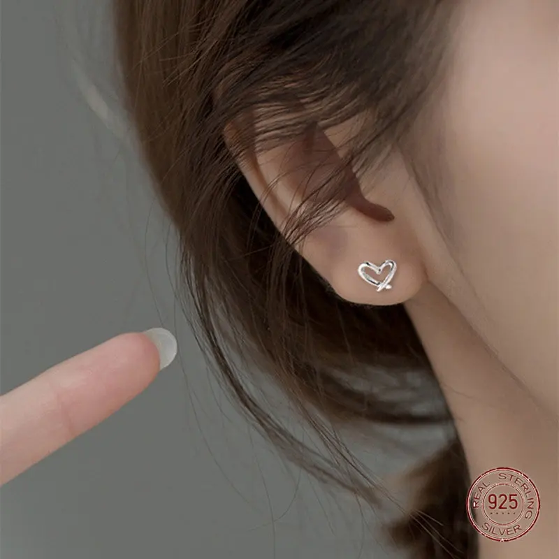 925 Sterling Silver Minimalist Heart Stud Earrings for Woman