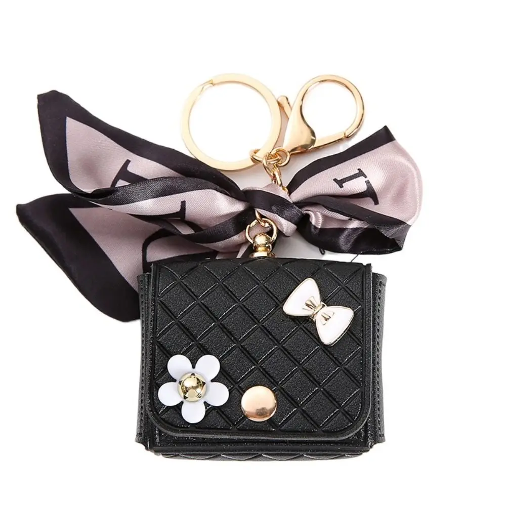 ตัวเลือกสินค้า กระเป๋าหูฟังบลูทูธ Mini Fashion พร้อมพวงกุญแจ