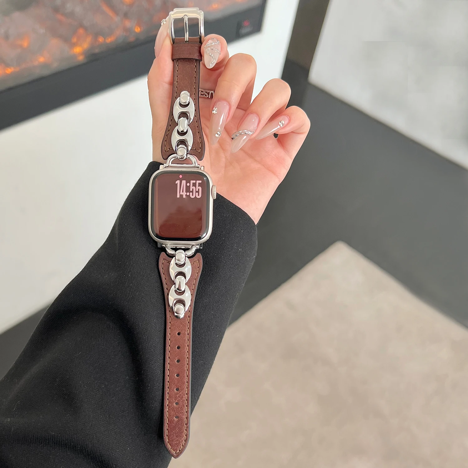 Premium Leather Watch Strap - Elegant and Fashionable Accessory