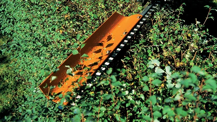 HEDGE TRIMMER JR-HT230