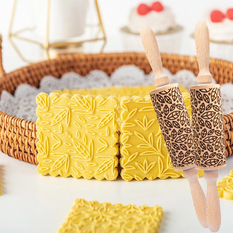 Beech Wood Rolling Pin for Baking Cookies and Fondant